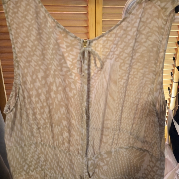 Calvin Klein Chiffon Maxi DRESS - Picture 2 of 6